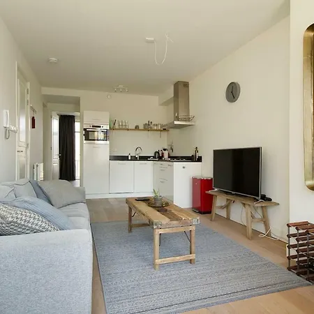 Appartement Modern In City Center